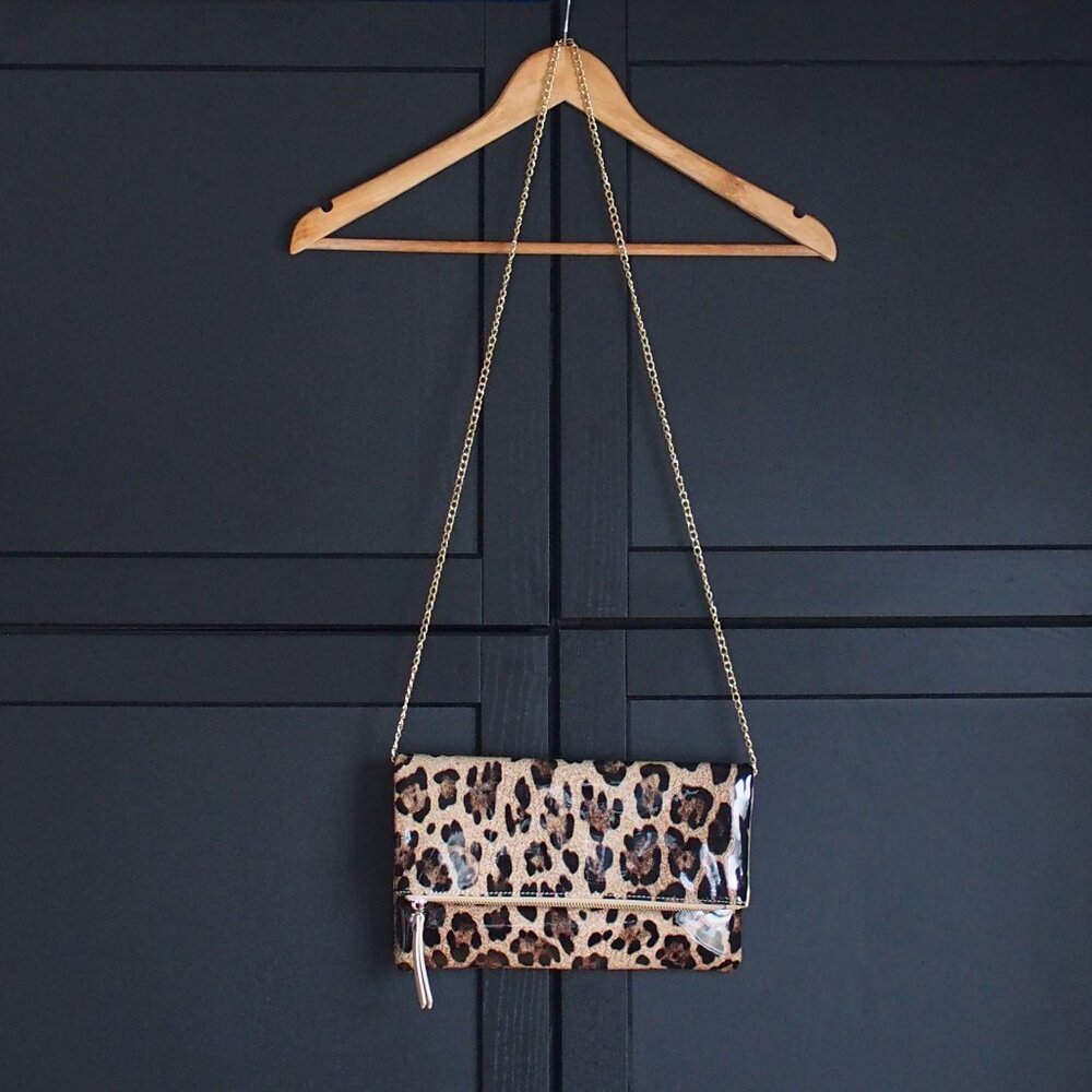 Steve Madden | Like NEW Leopard Print Clutch in Glossy Finish
